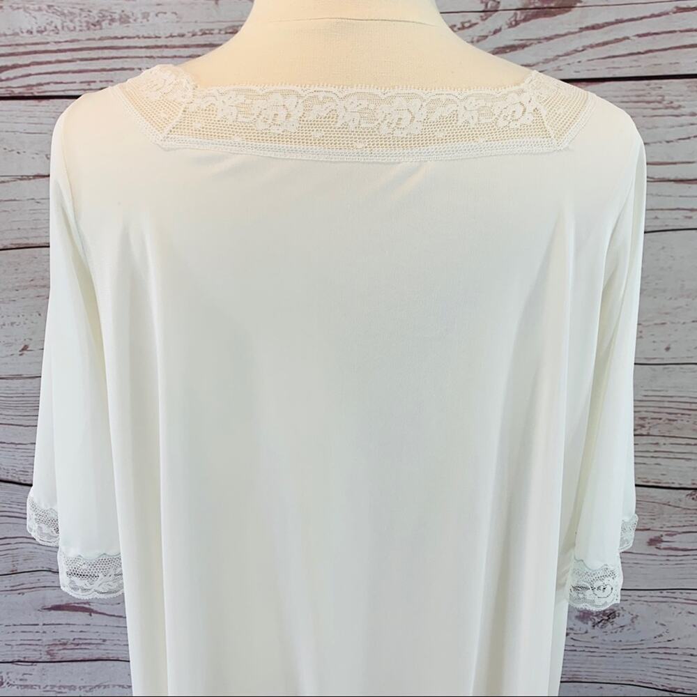 Cream and blue robe vintage button front lace - Picture 11 of 14